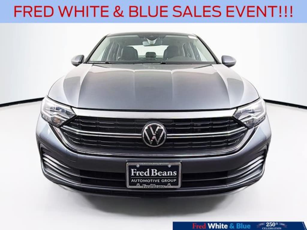 Certified 2022 Volkswagen Jetta 1.5T SE Sedan
