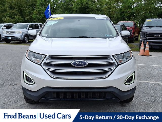 2017 Ford Edge Titanium photo 3