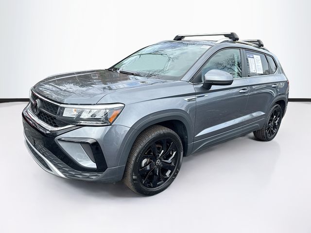 2022 Volkswagen Taos SE - Photo 3
