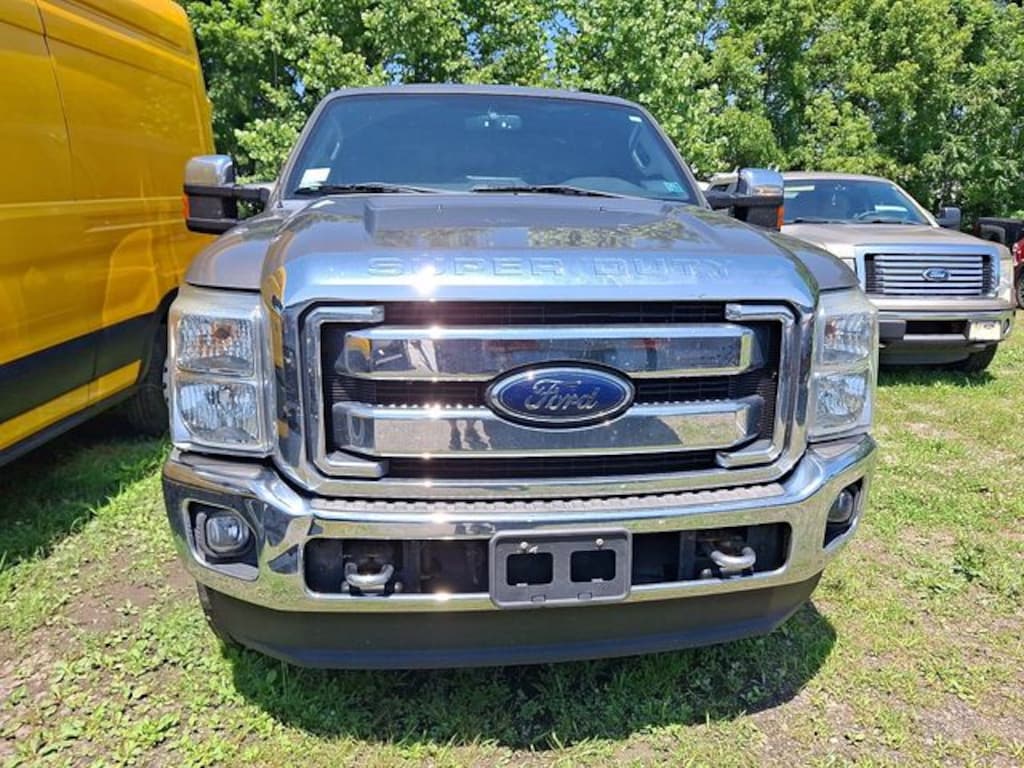 Used 2013 Ford F-250SD Lariat Truck Crew Cab