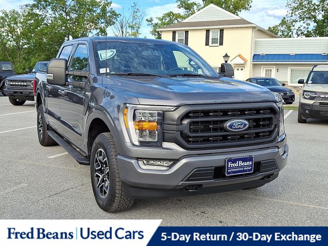 2022 Ford F-150 XLT photo 2