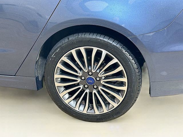 2018 Ford Fusion Titanium photo 4