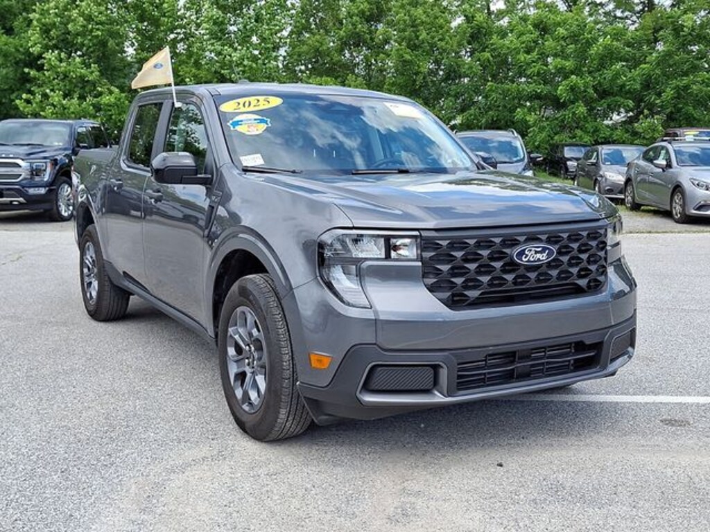 Certified 2025 Ford Maverick XLT Truck SuperCrew