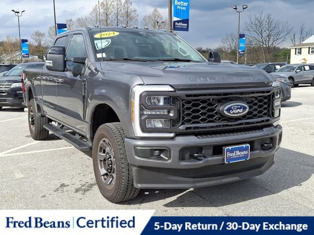Certified 2024 Ford F-250SD Lariat Truck Crew Cab