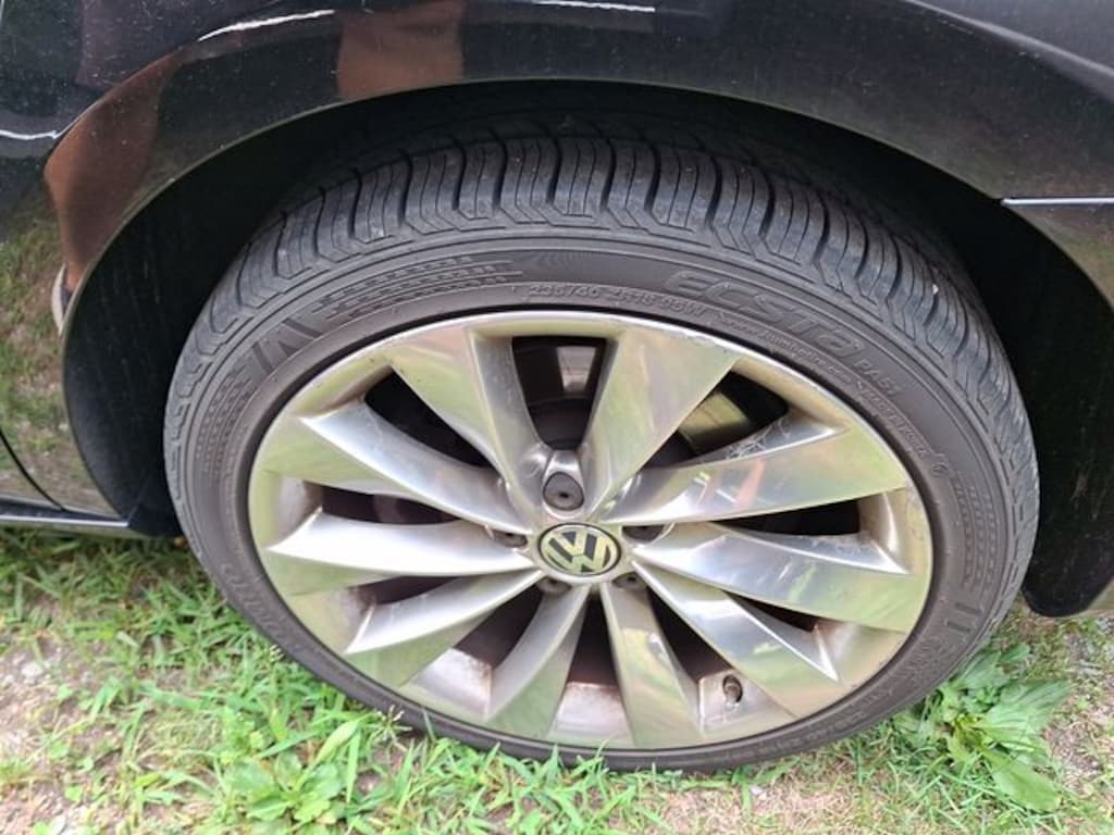 Used 2013 Volkswagen CC 3.6L VR6 Executive Sedan