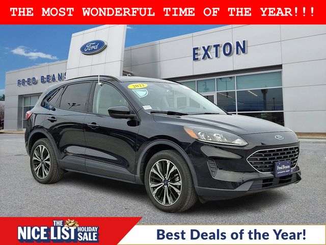 2022 Ford Escape SE's photo