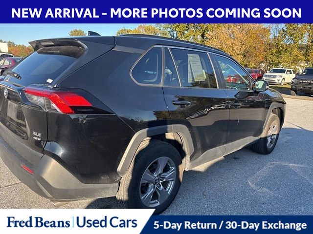 2024 Toyota RAV4 XLE photo 4