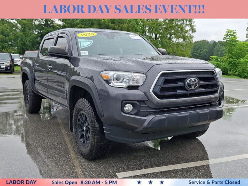 Used 2023 Toyota Tacoma SR5 Truck Double Cab