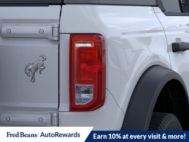 2025 Ford Bronco 4-Door Base - Photo 29