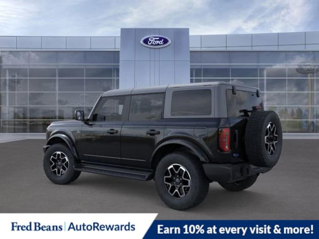 New 2026 Ford Bronco Outer Banks SUV