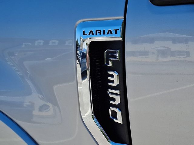 2022 Ford F-350 Super Duty Lariat - Photo 39