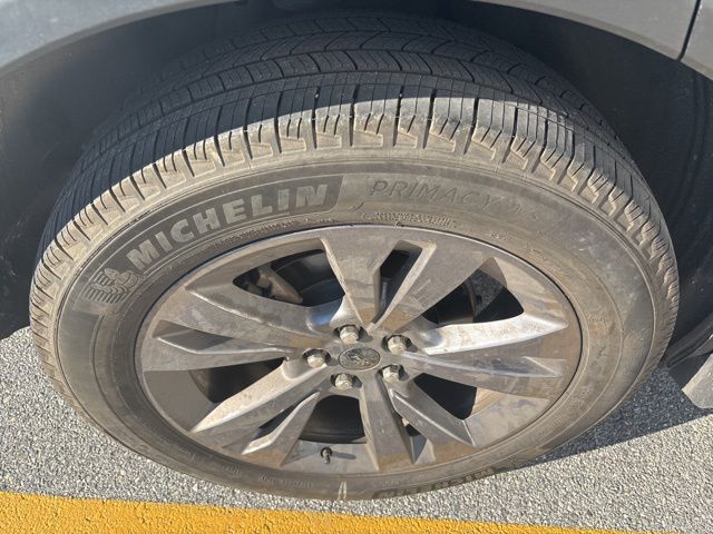 2022 Ford Explorer XLT photo 2