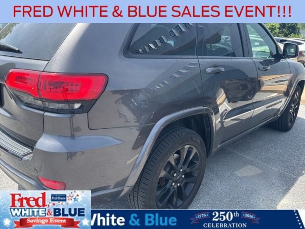 Used 2017 Jeep Grand Cherokee Altitude SUV