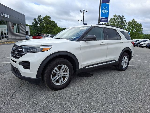 2022 Ford Explorer XLT photo 4