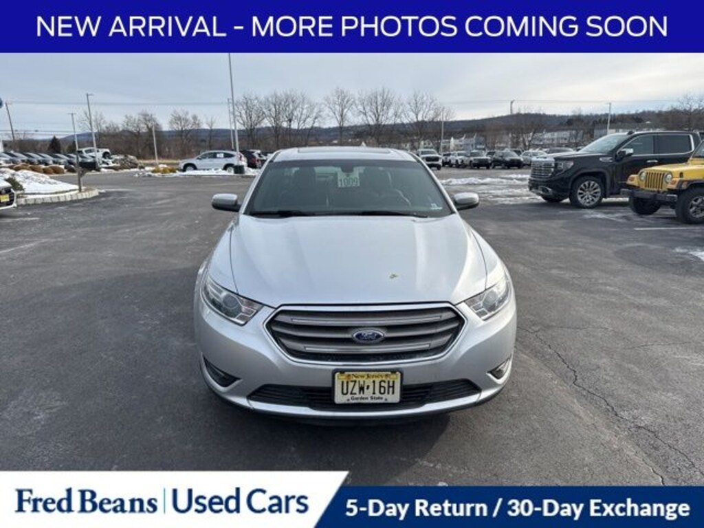 Certified 2019 Ford Taurus SEL Sedan