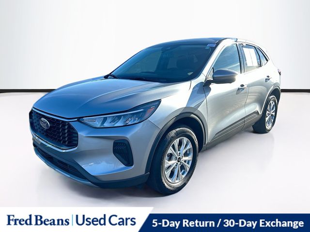 2023 Ford Escape Active photo 3