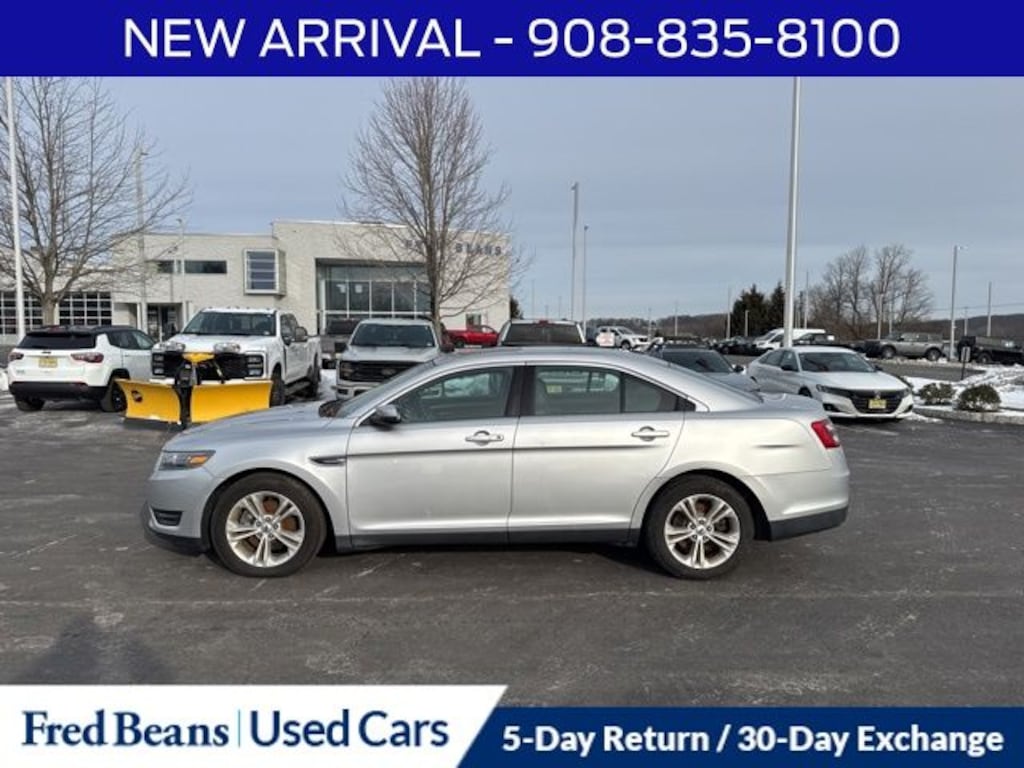 Used 2019 Ford Taurus SEL Sedan