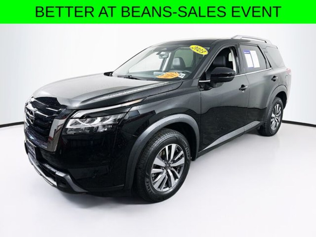 Used 2023 Nissan Pathfinder SL SUV