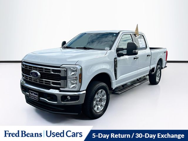 2024 Ford F-250 XLT photo 3