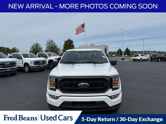 2023 Ford F-150 XLT photo 2