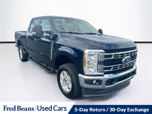 2025 Ford F-250 CREW CAB TRUCK 