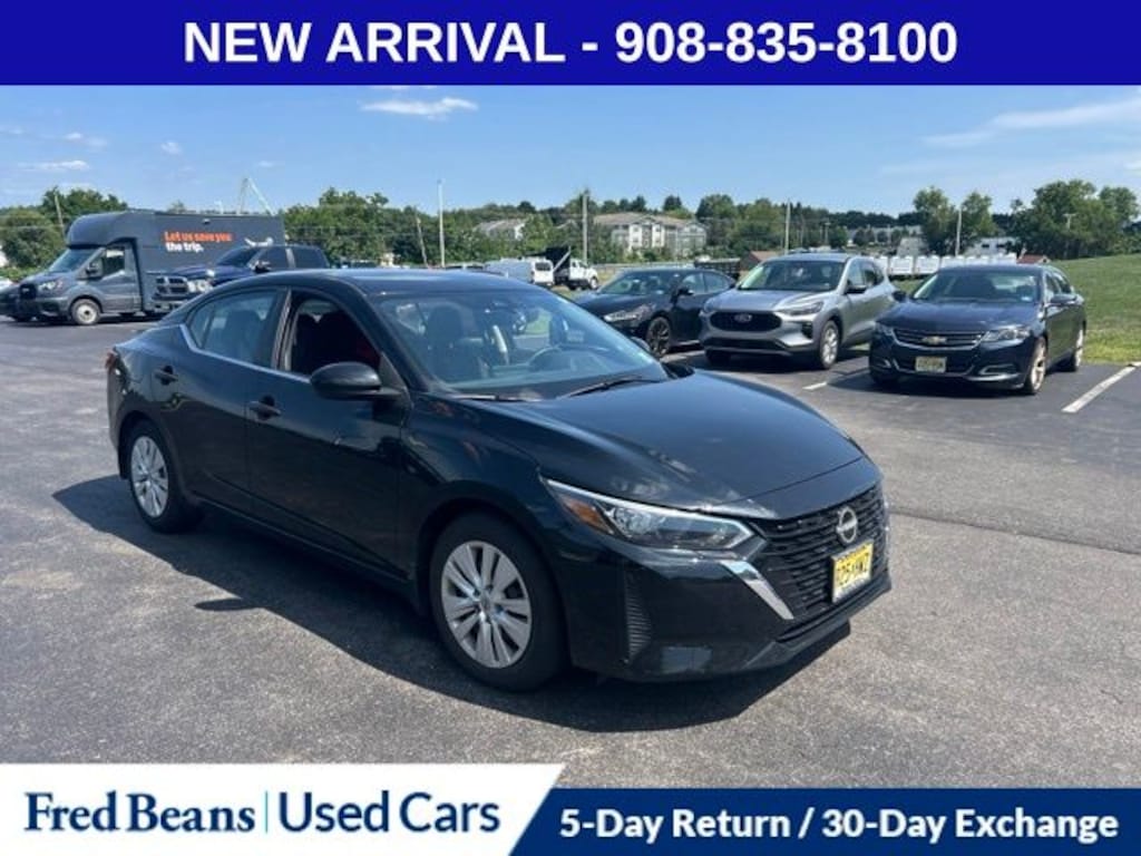 Used 2025 Nissan Sentra Sedan