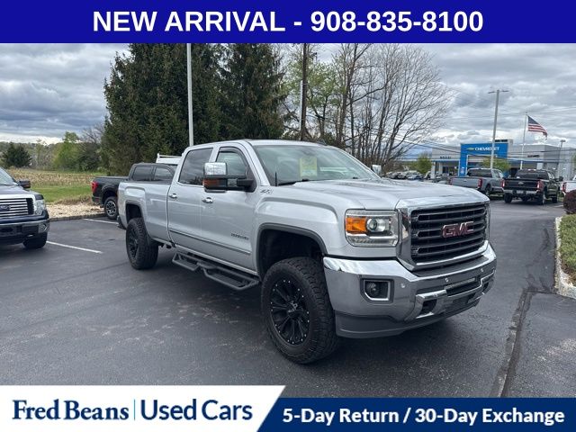 2018 GMC Sierra 4WD Crew Cab Standard Box SLT's photo