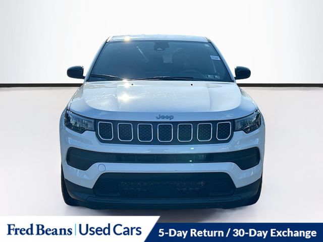 2023 Jeep Compass Sport photo 2