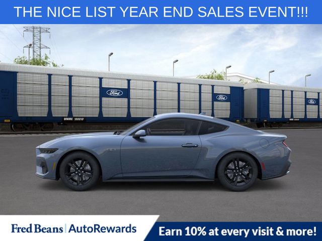 2026 Ford Mustang GT photo 2