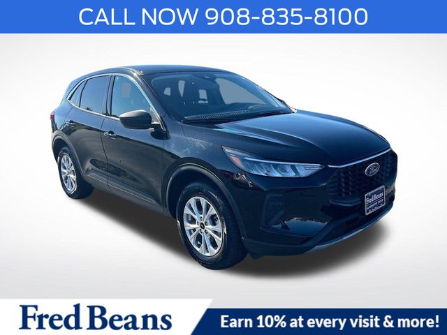 2024 Ford Escape Active's photo
