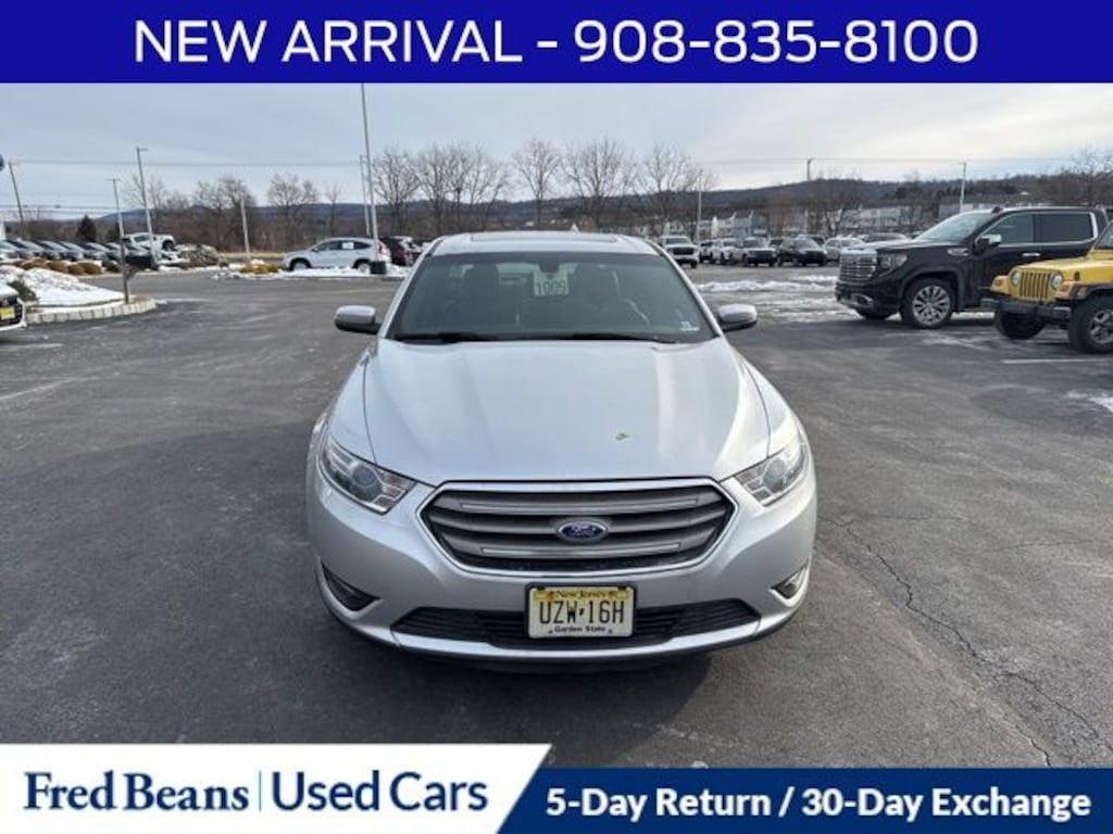 Used 2019 Ford Taurus SEL Sedan