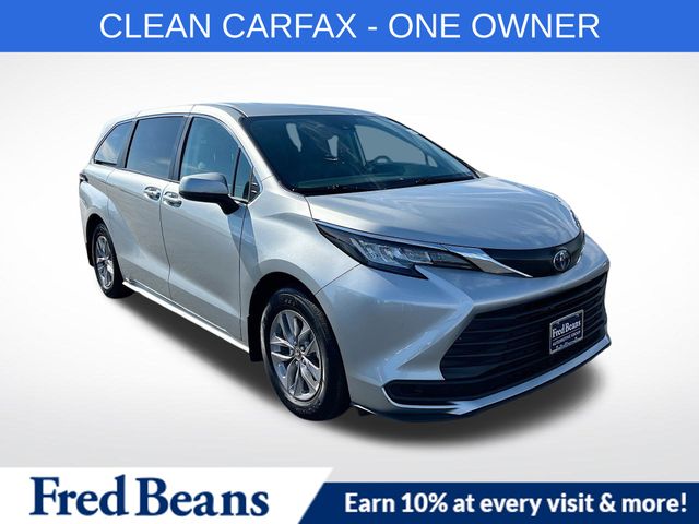 2023 Toyota Sienna Passenger Van  2023 Toyota Sienna Passenger Van