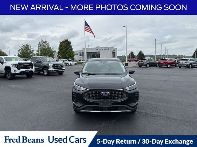 2024 Ford Escape Active photo 2