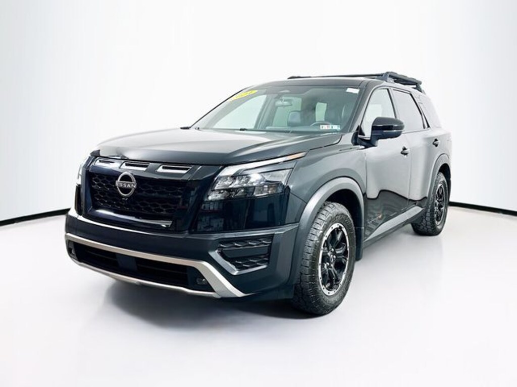 Used 2024 Nissan Pathfinder SUV