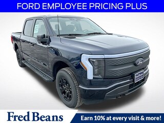 2025 Ford F-150 Lightning XLT Crew Cab Short Bed Truck All-Wheel Drive