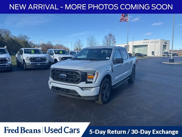 2023 Ford F-150 XLT photo 3