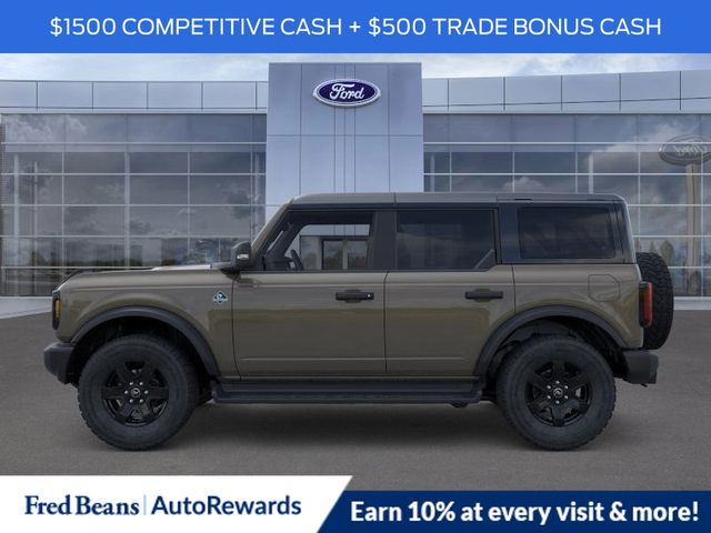 2025 Ford Bronco Outer Banks photo 2