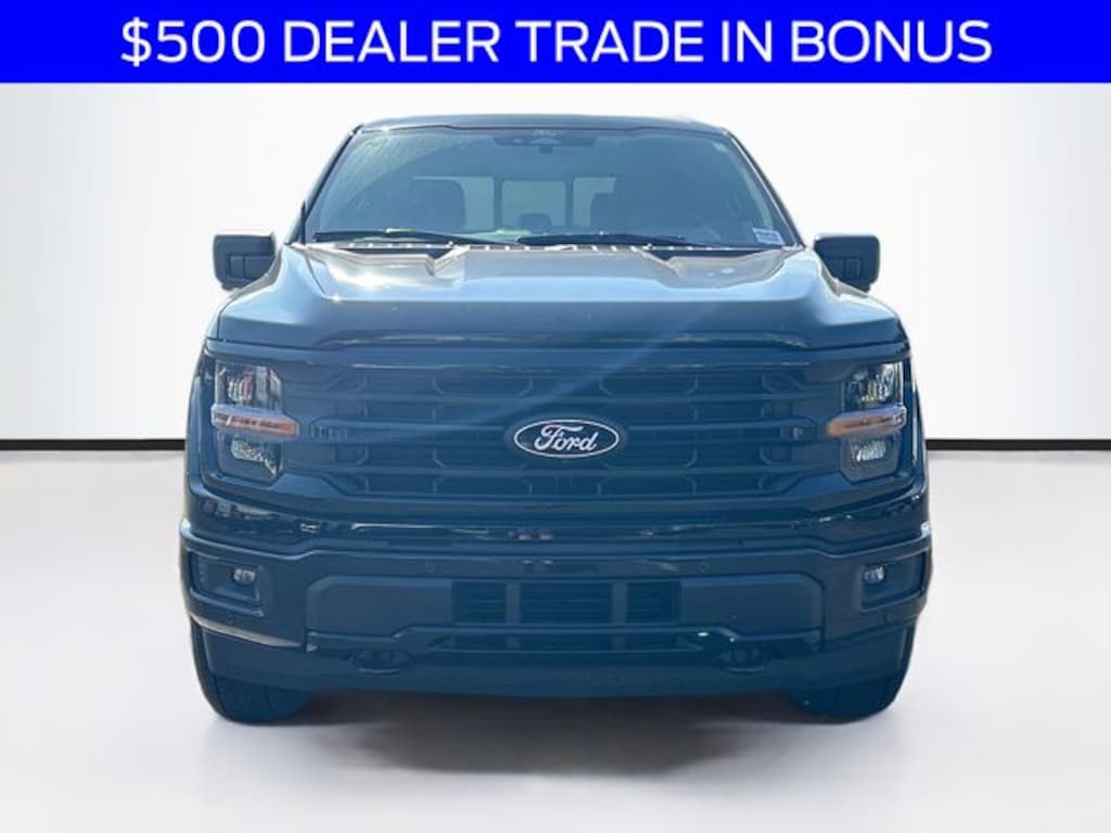 New 2025 Ford F-150 XLT Crew Cab Truck