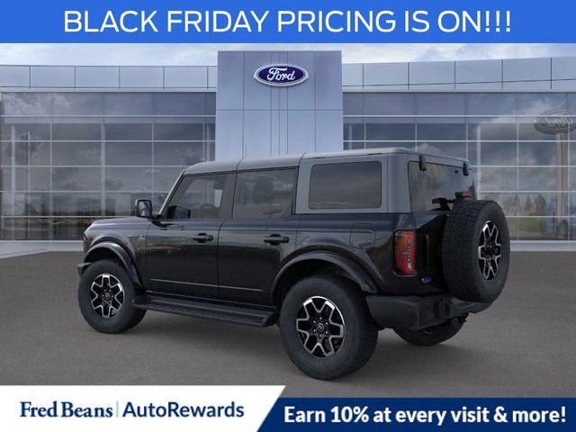 2025 Ford Bronco Outer Banks photo 3