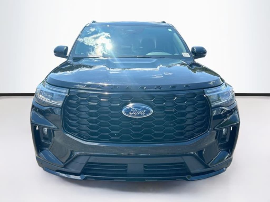 Certified 2025 Ford Explorer ST-Line SUV