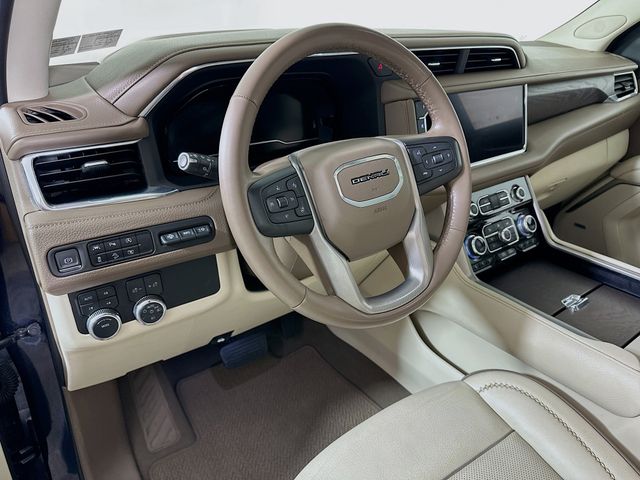 2023 GMC Yukon XL Denali - Photo 13