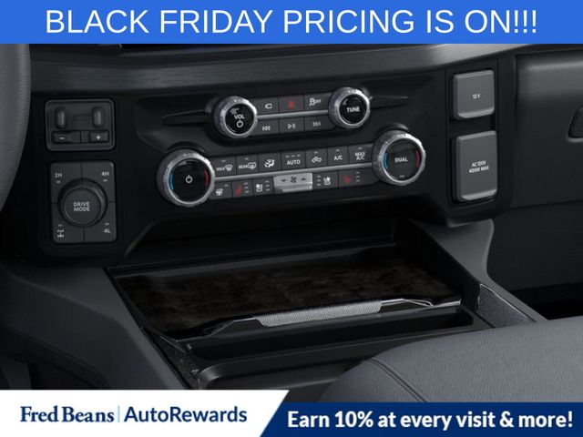 2026 Ford F-250 Lariat photo 4