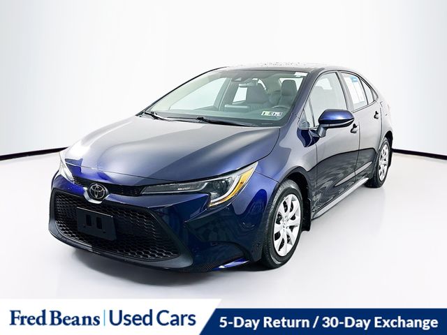 2022 Toyota Corolla LE photo 3