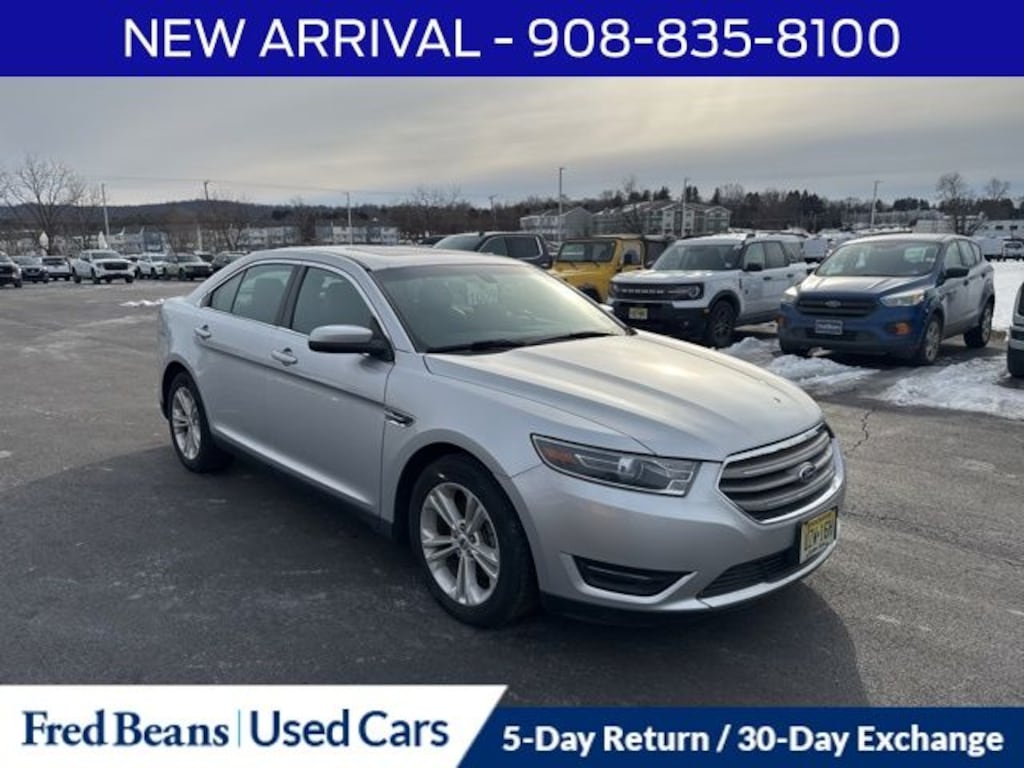 Used 2019 Ford Taurus SEL Sedan
