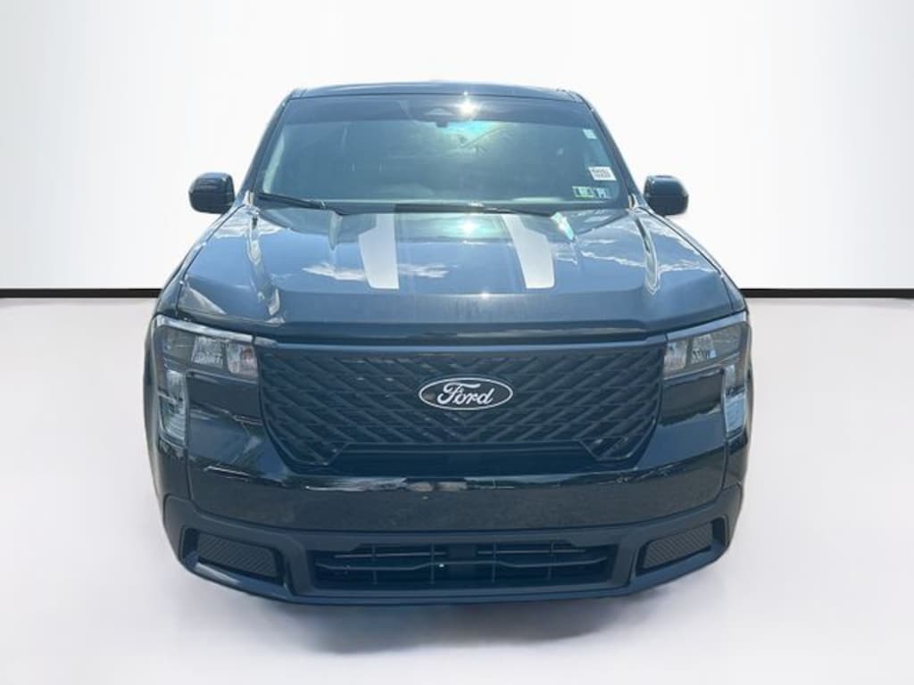Used 2025 Ford Maverick XLT Crew Cab Short Bed Truck