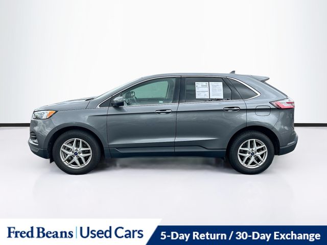2022 Ford Edge SEL photo 4