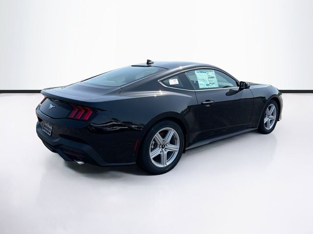 2026 Ford Mustang EcoBoost Fastback - Photo 10