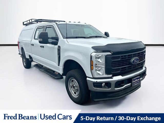 2024 Ford F-250 XL 4x4 Crew Cab 8' Box's photo
