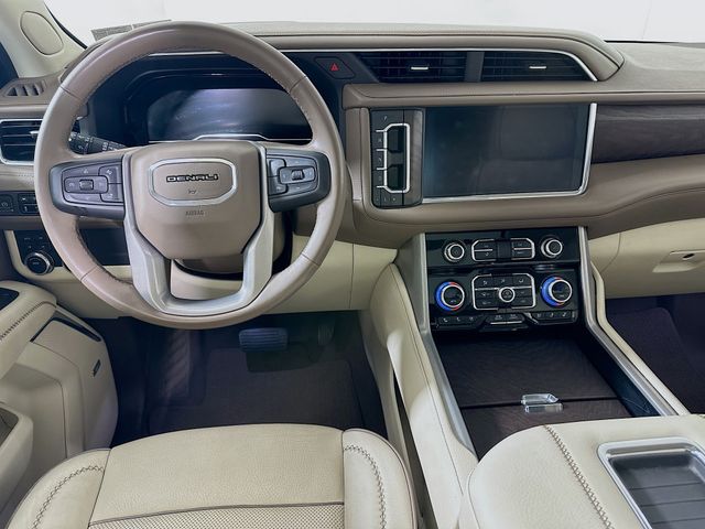 2023 GMC Yukon XL Denali - Photo 31