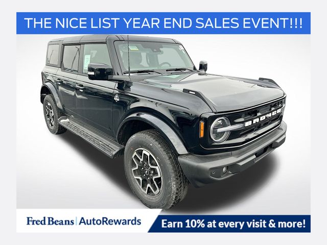 2025 Ford Bronco 4-Door Outer Banks's photo